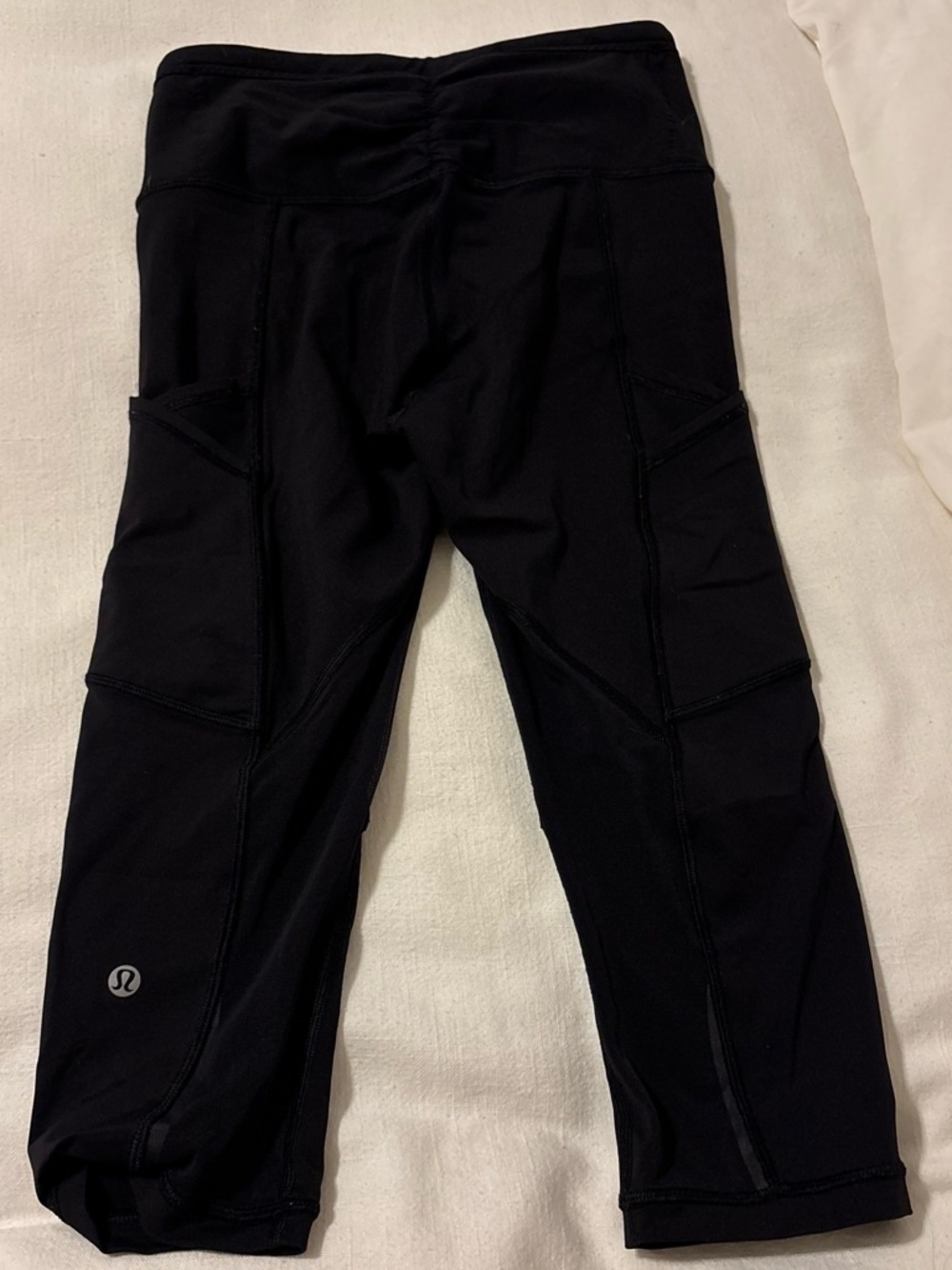 lululemon athletica women’s
' Black Cropped Athletic Leggings
